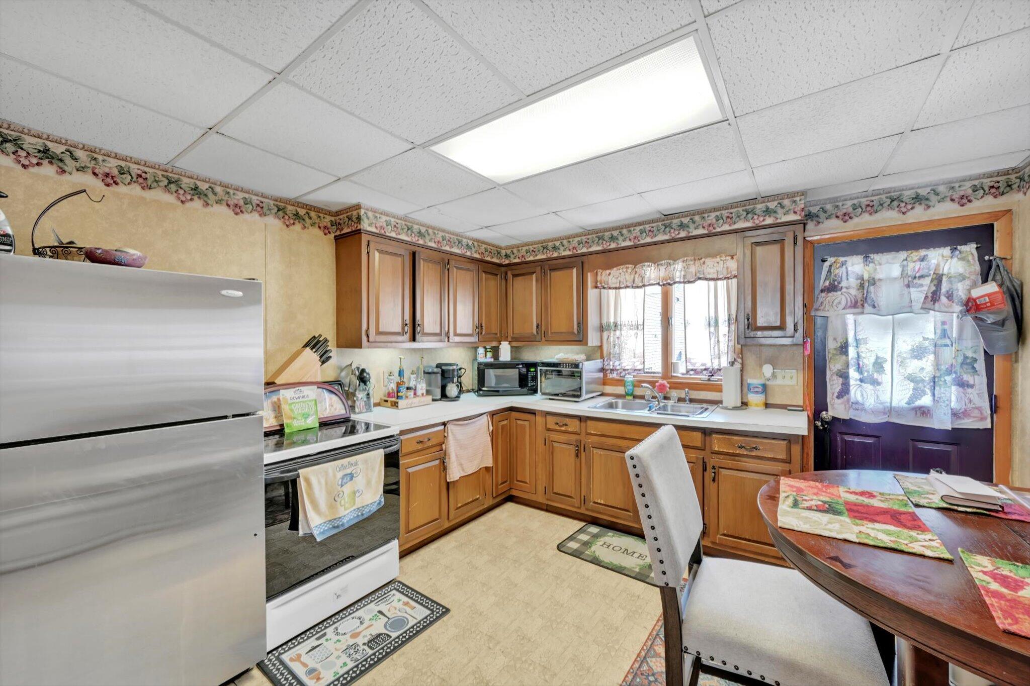 712 E Centre Street, Mahanoy City, Pennsylvania image 13
