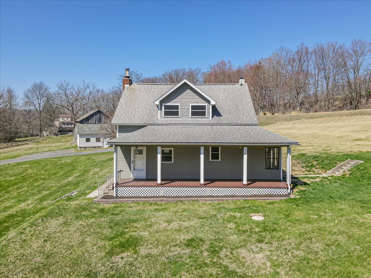 376 Route 115, Saylorsburg, Pennsylvania image 16
