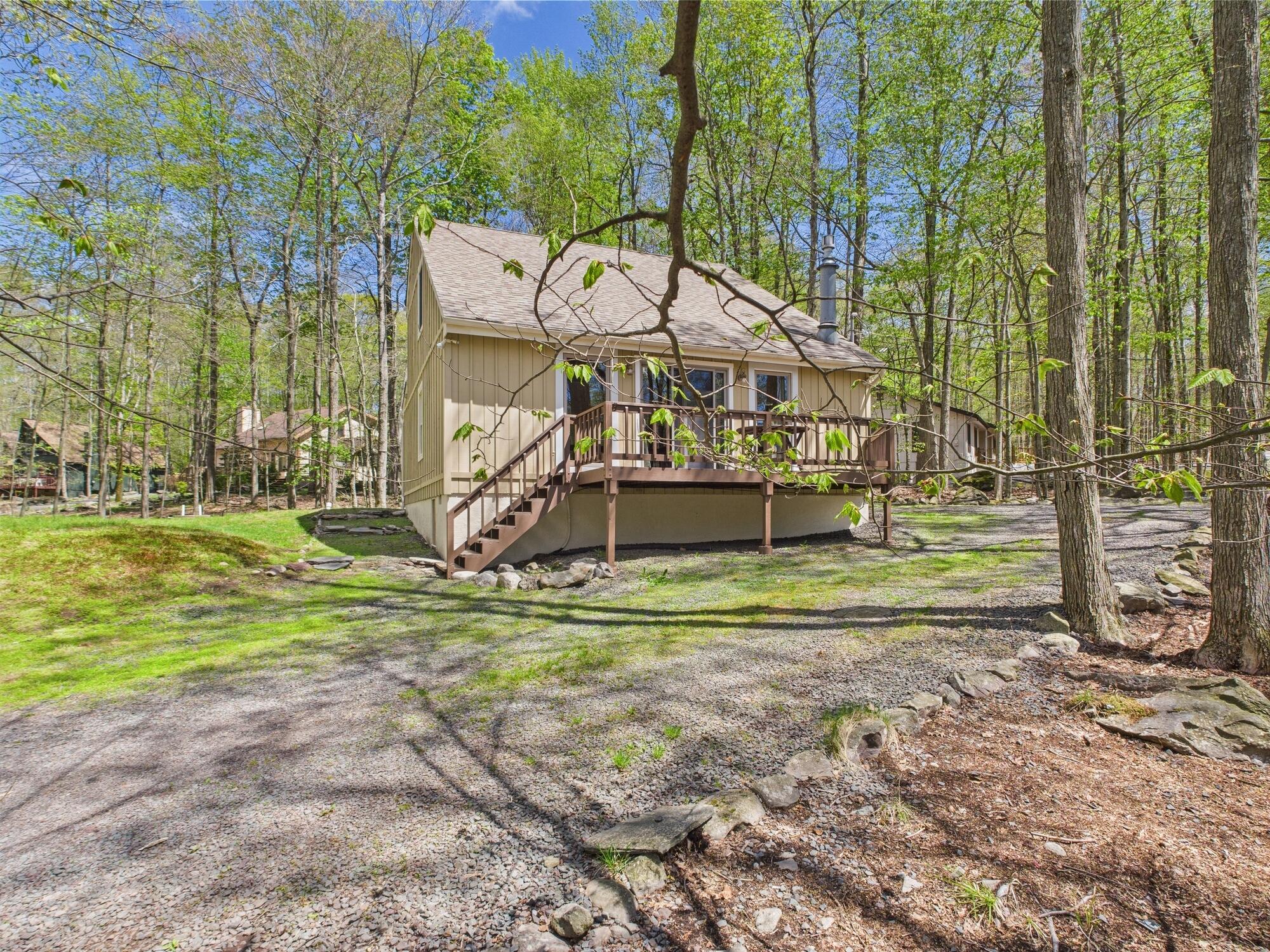 1123 Ranger Trail, Pocono Lake, Pennsylvania image 35