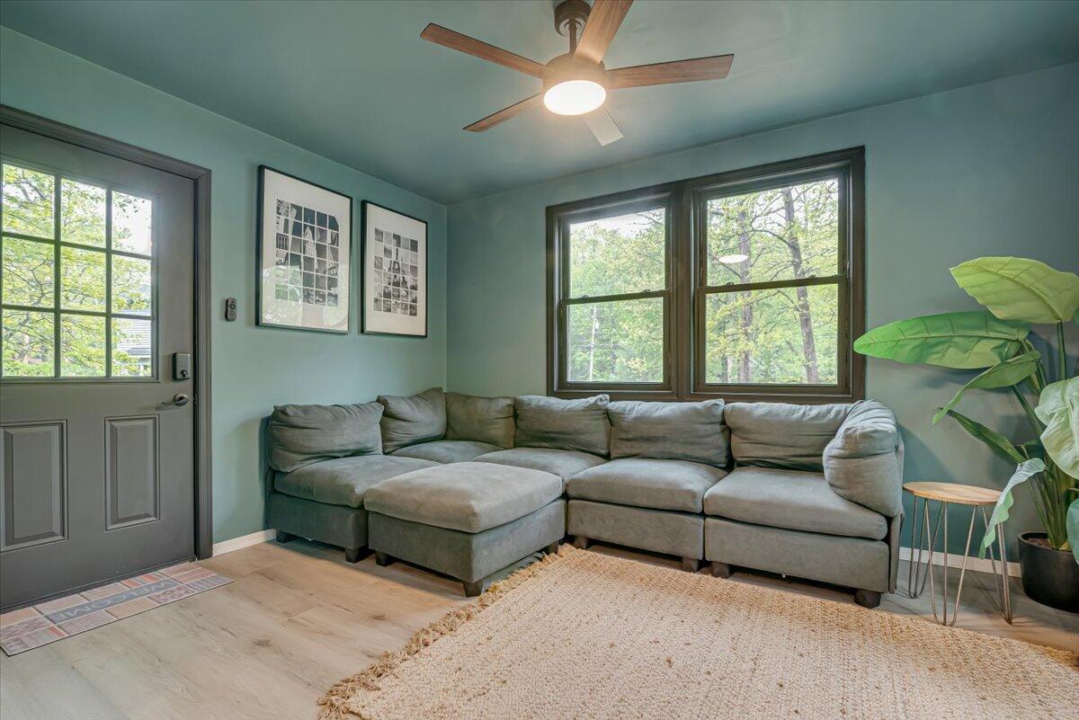 1228 Woodland Drive, East Stroudsburg, Pennsylvania image 16