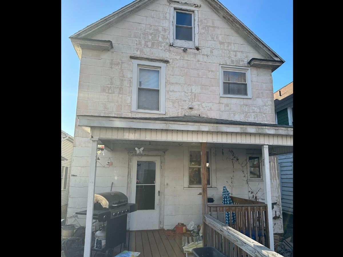 24 Wyoming Street, Carbondale, Pennsylvania image 7