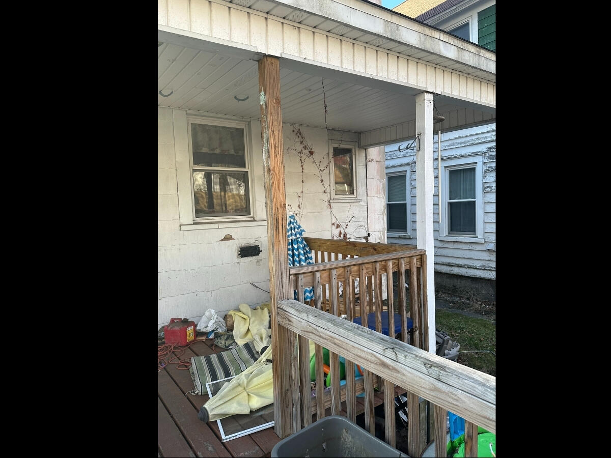 24 Wyoming Street, Carbondale, Pennsylvania image 9