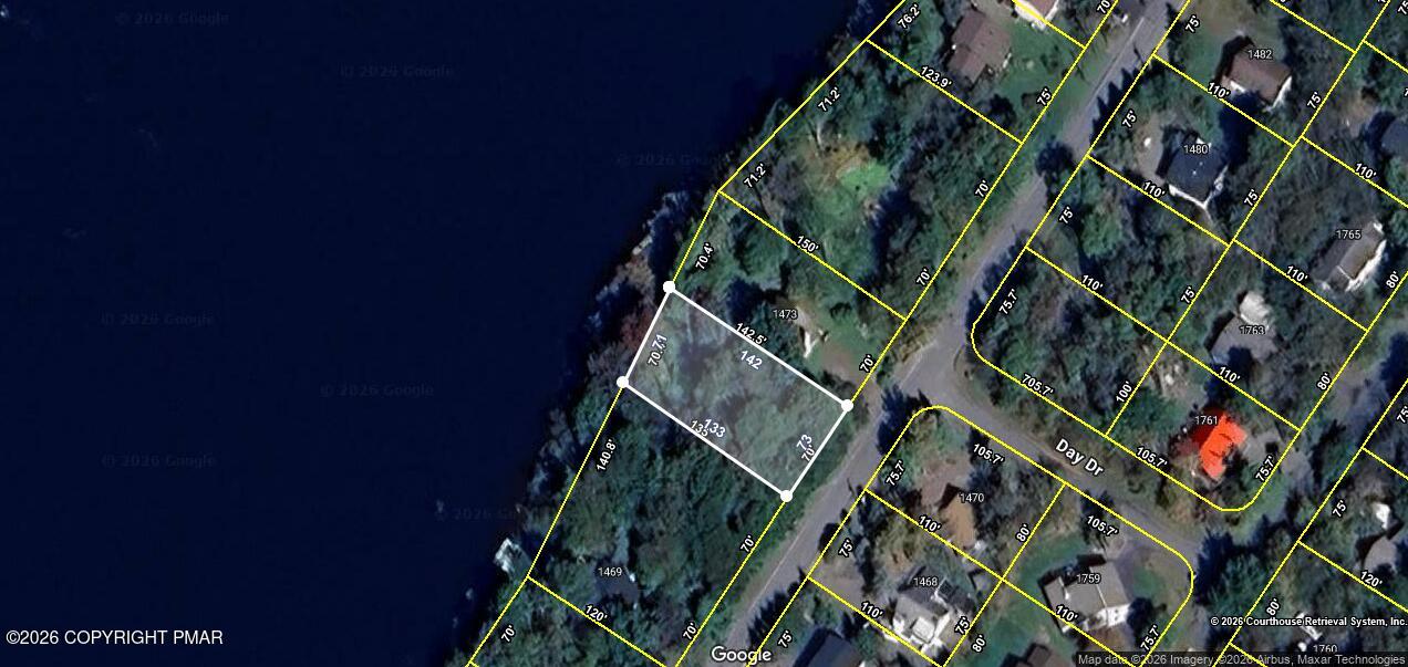 Waterfront Dr 448 Drive