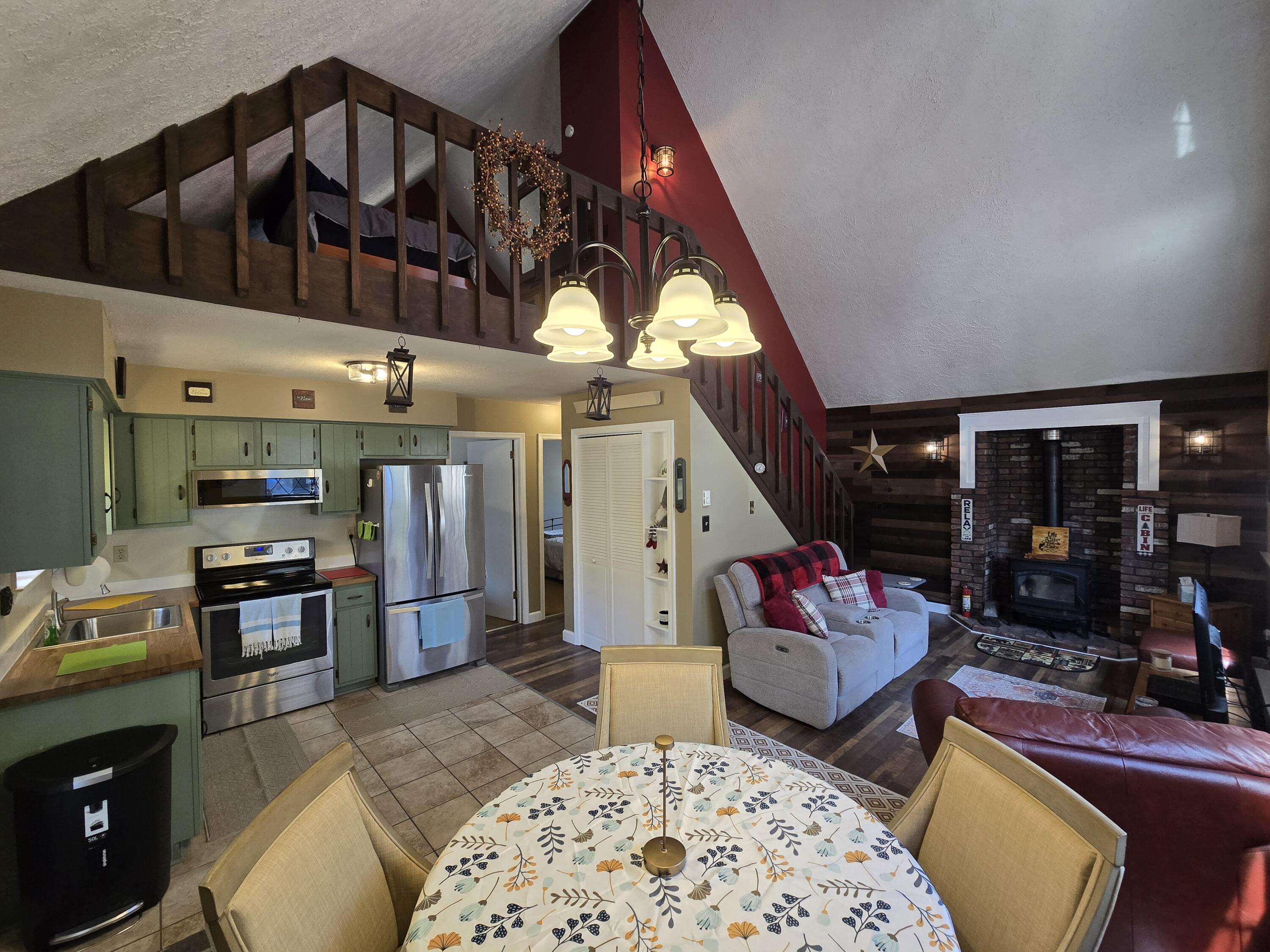 176 Fawn Road, Pocono Lake, Pennsylvania image 3