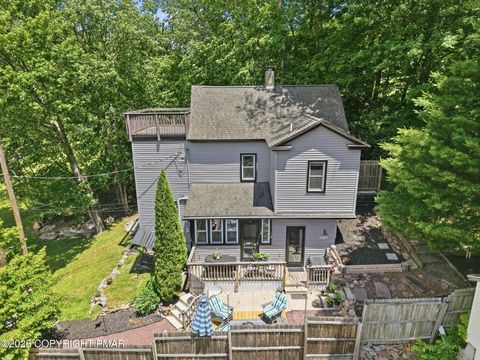 Homes For Sale - 910 Laurel Street<br/> Jim Thorpe, PA 18229