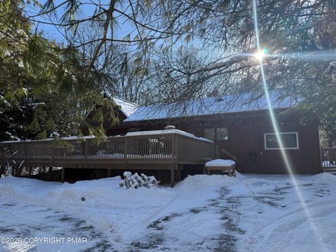 25 Estates Drive Lake Harmony PA 18624