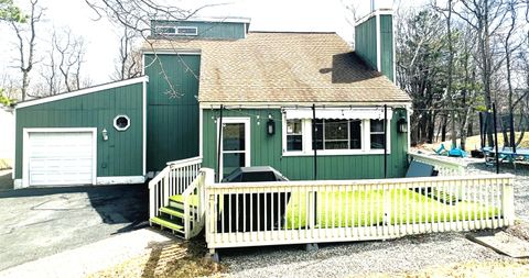 130 Granite Rd Road Long Pond PA 18334