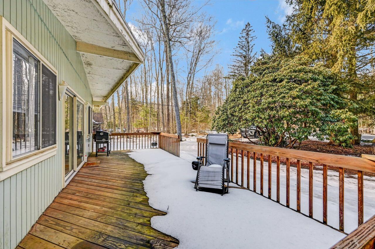 1516 Beech Spring Drive, Pocono Pines, Pennsylvania image 49