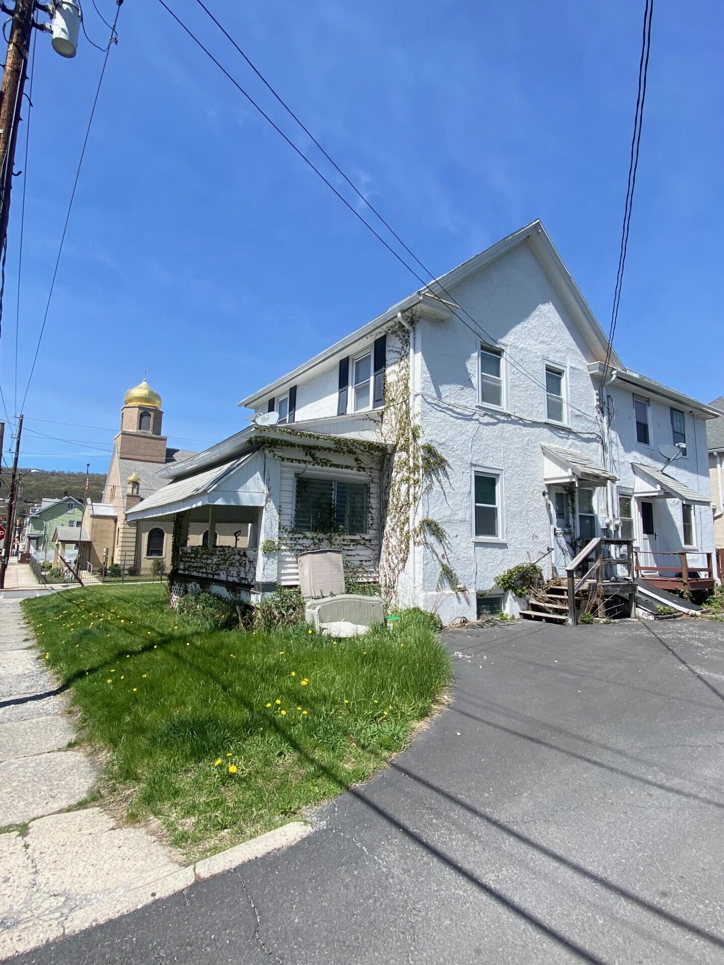 130 W Bertsch Street, Lansford, Pennsylvania image 5