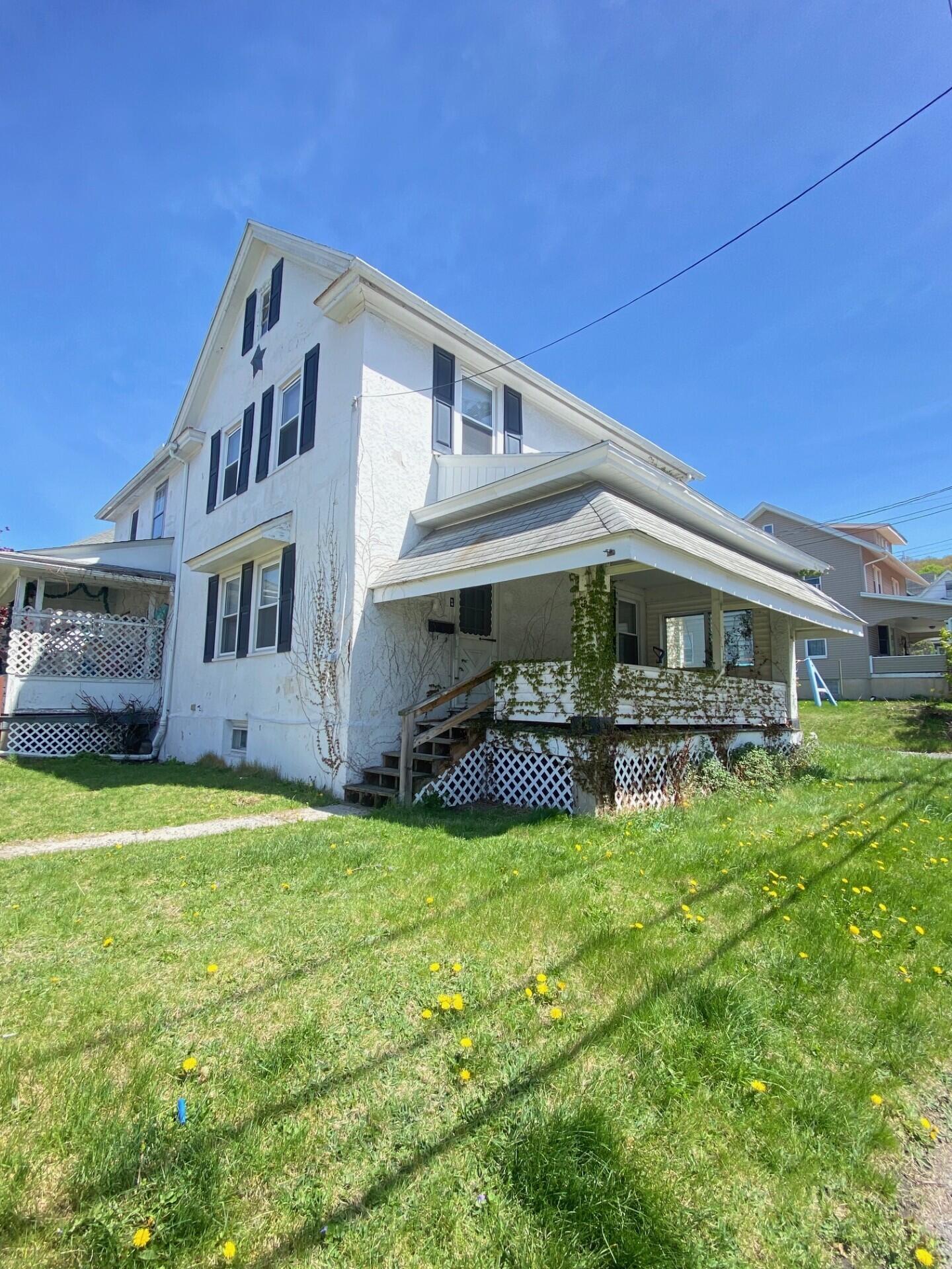 130 W Bertsch Street, Lansford, Pennsylvania image 2