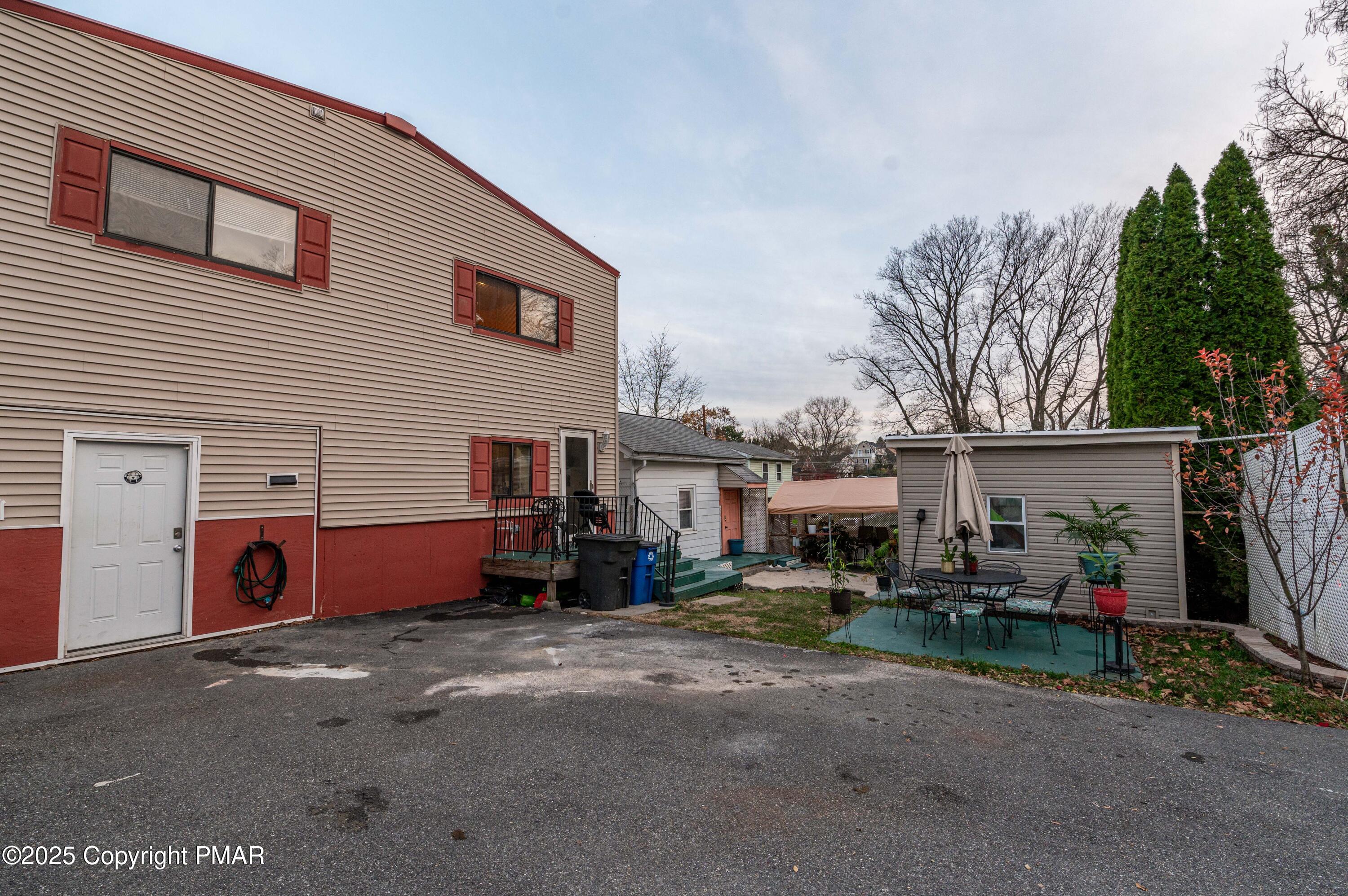 2107 3rd St St, Bethlehem, Pennsylvania image 45