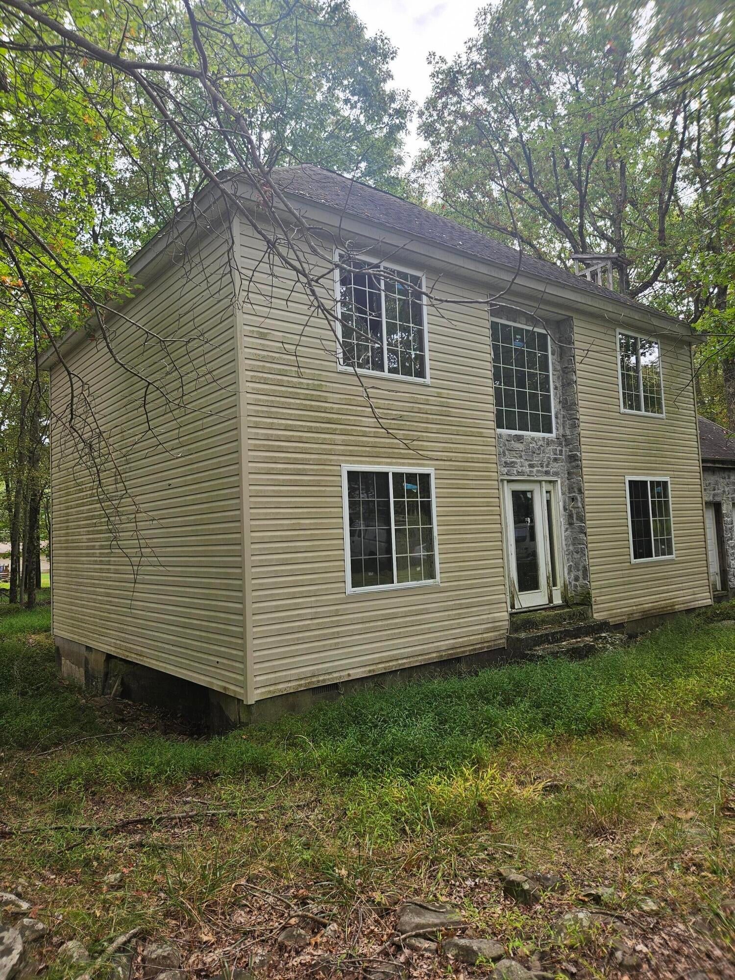 116 Sassafras Road