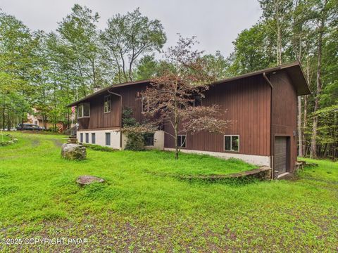 82 S Lehigh River Drive S Clifton Township PA 18424
