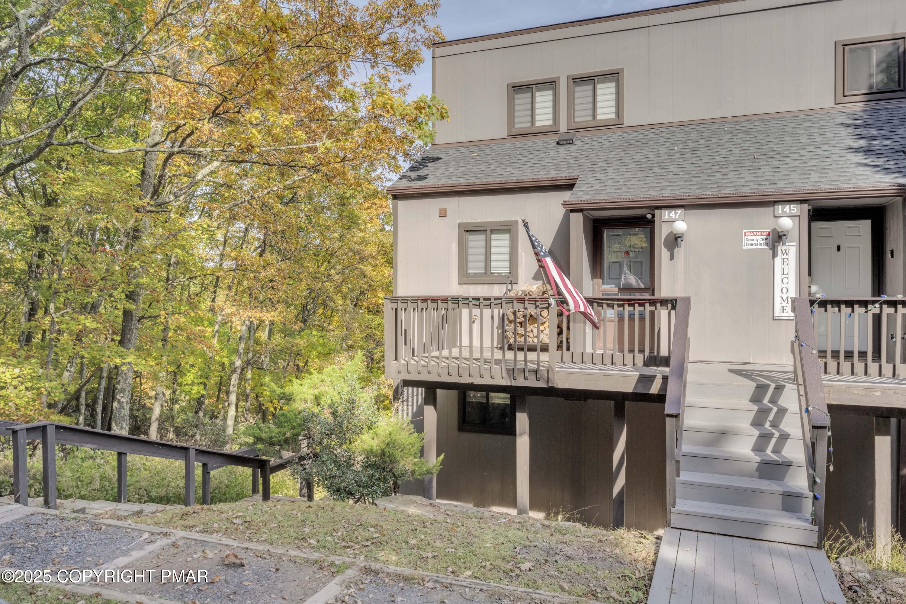 147 Cross Country Lane