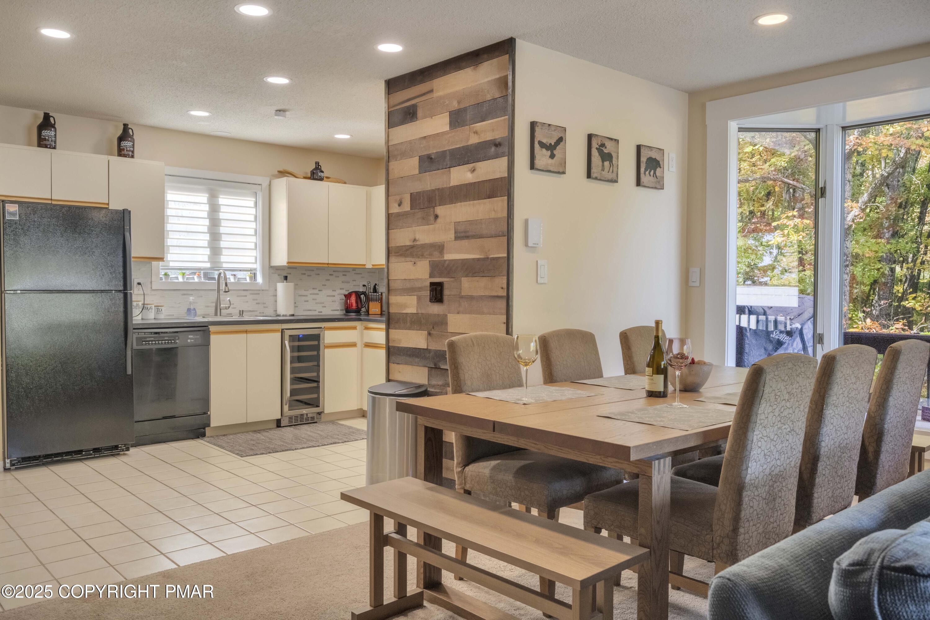 147 Cross Country Lane