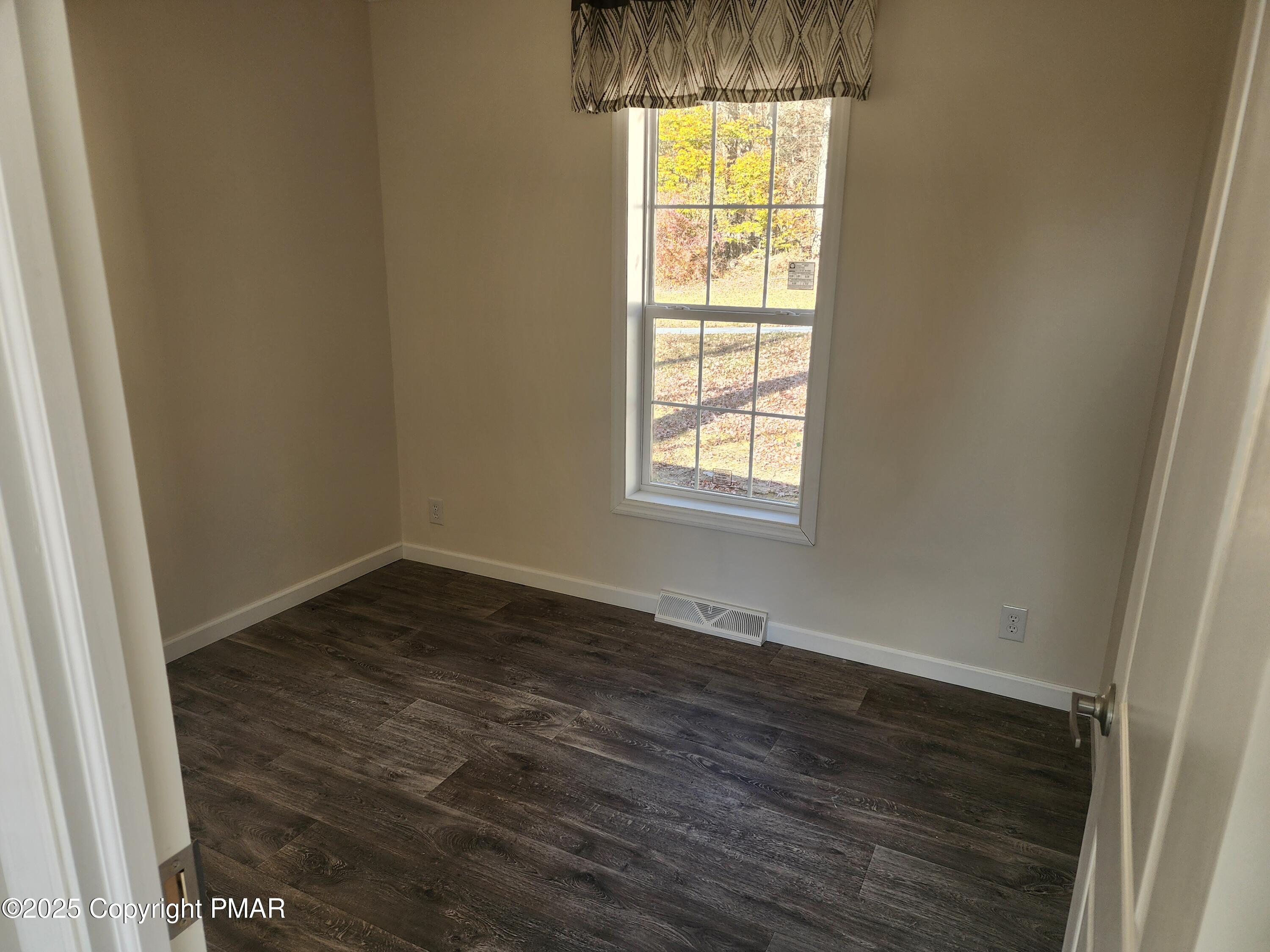 3633 Rocky Hill Road, White Haven, Pennsylvania image 7