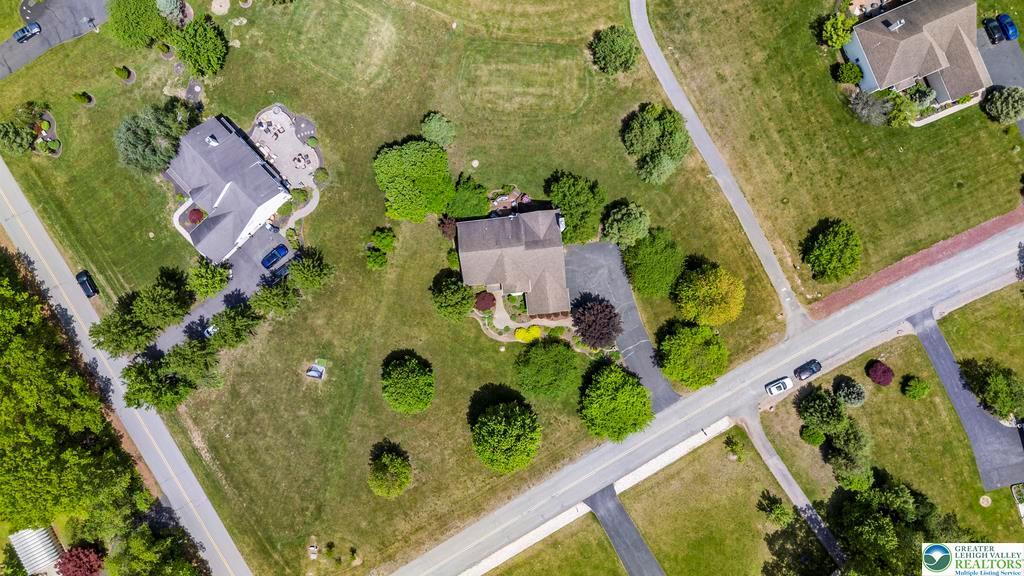 Kunkletown, Pennsylvania 18058, United States, 4 Bedrooms Bedrooms, ,3 BathroomsBathrooms,Residential,Active,139742