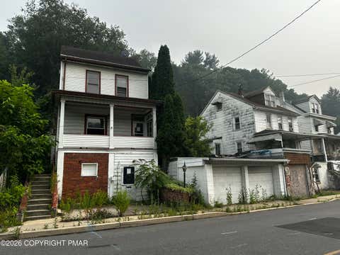 Homes For Sale - 531 Peacock Street<br/> Schuylkill County, Pottsville, PA 17901