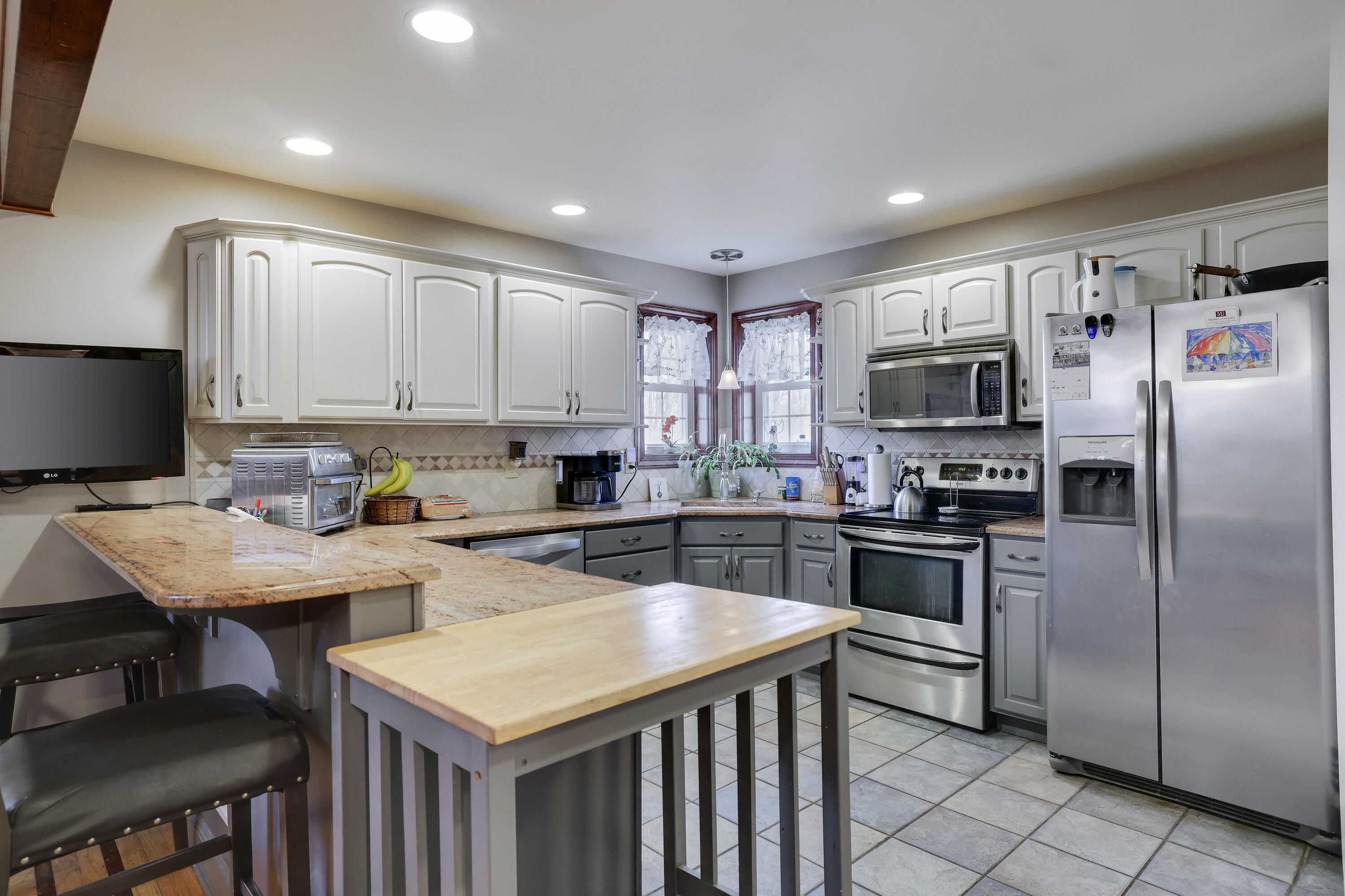 118 Hollow Drive, Stroudsburg, Pennsylvania image 3