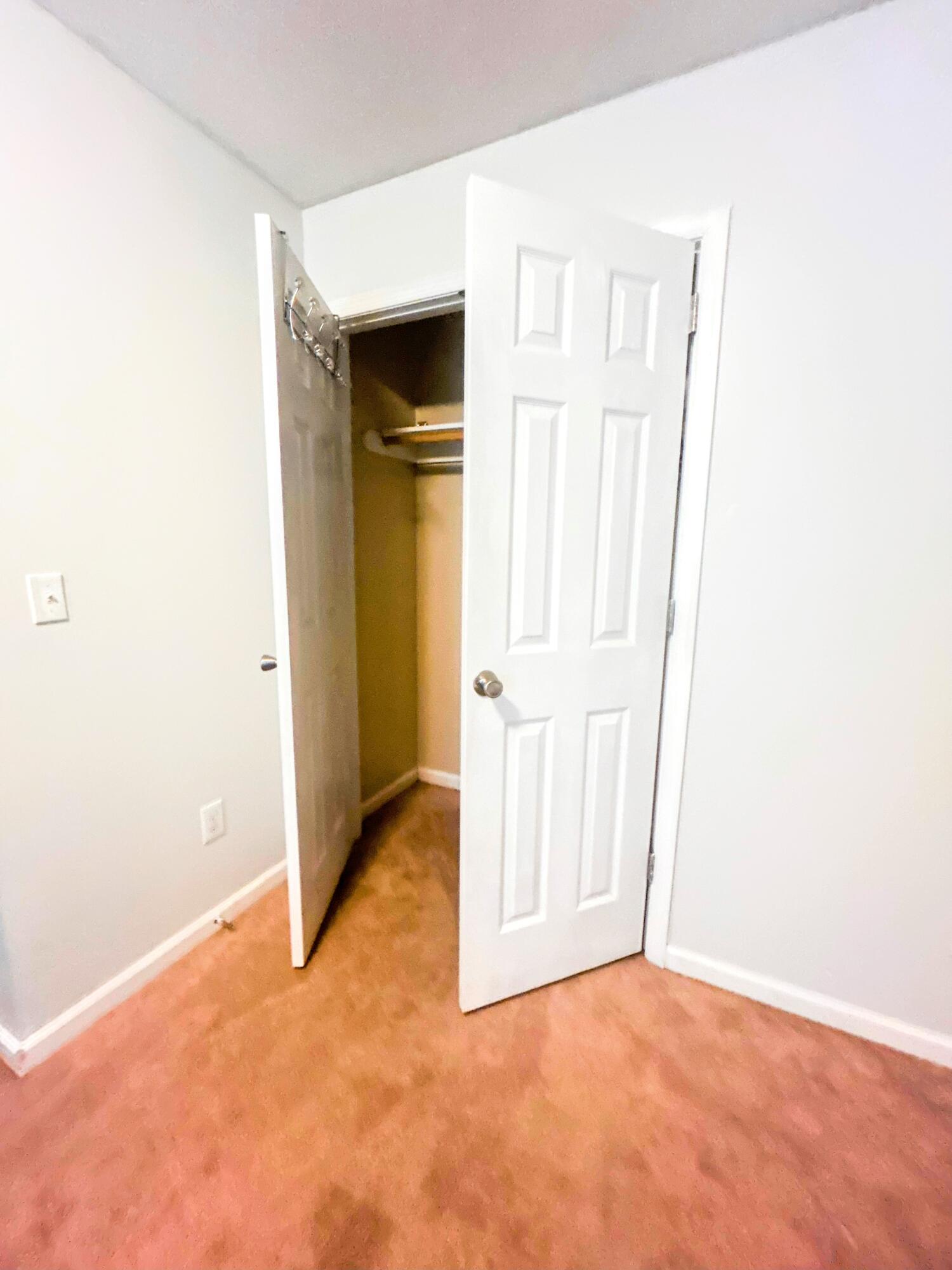 114 Country Court, Long Pond, Pennsylvania image 4