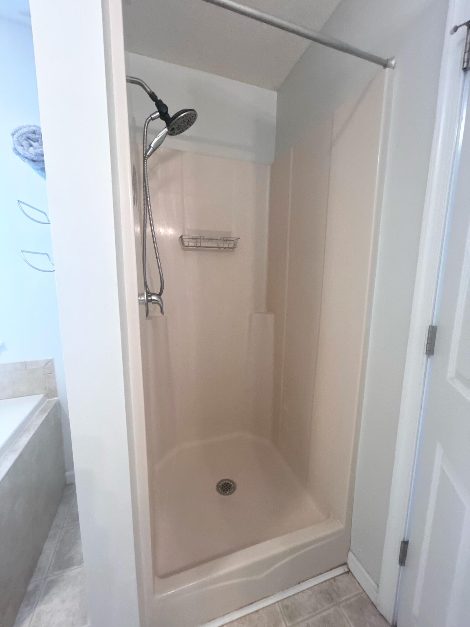 114 Country Court, Long Pond, Pennsylvania image 12
