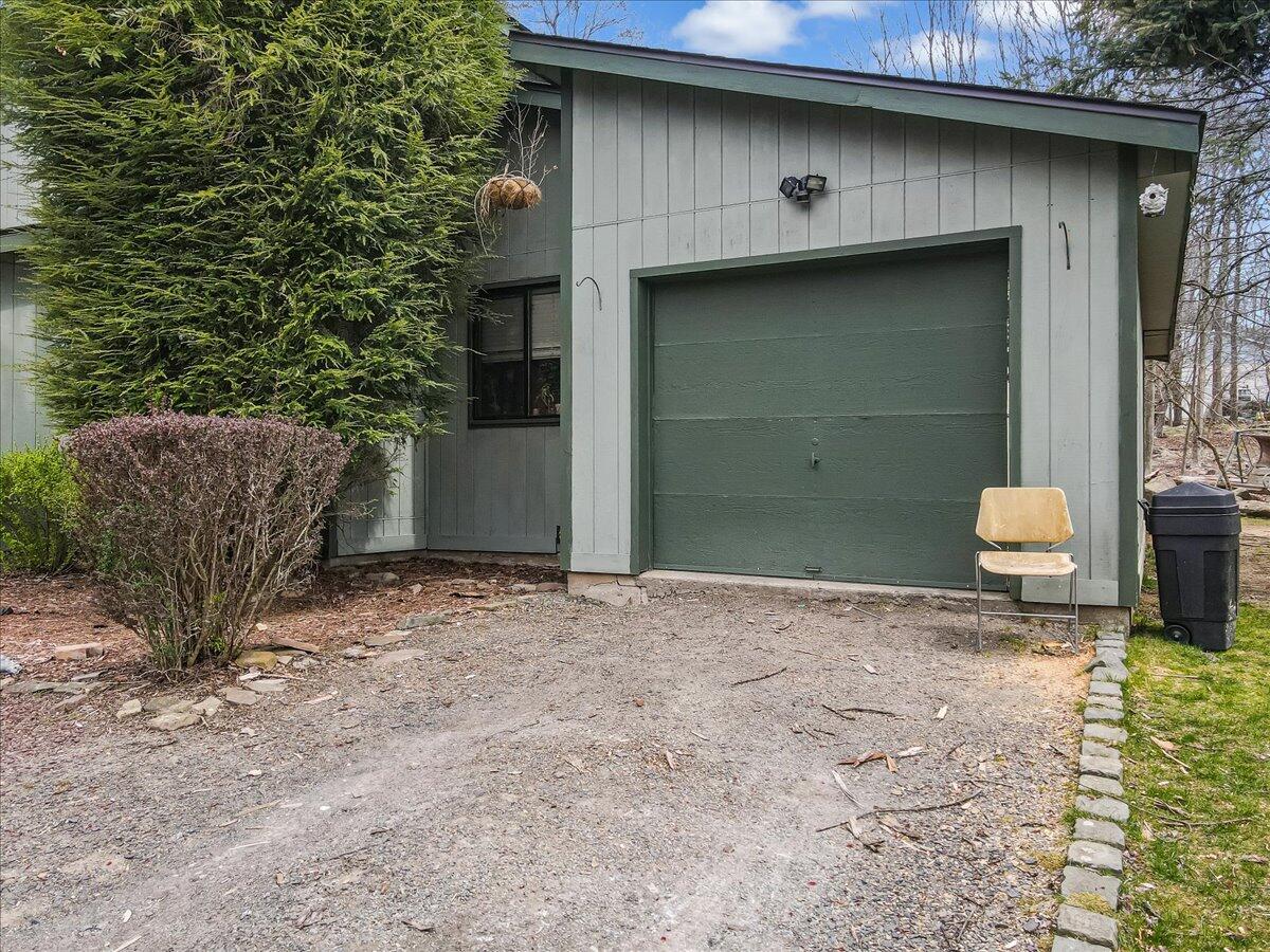 7924 Sleepy Hollow Drive, Tobyhanna, Pennsylvania image 50