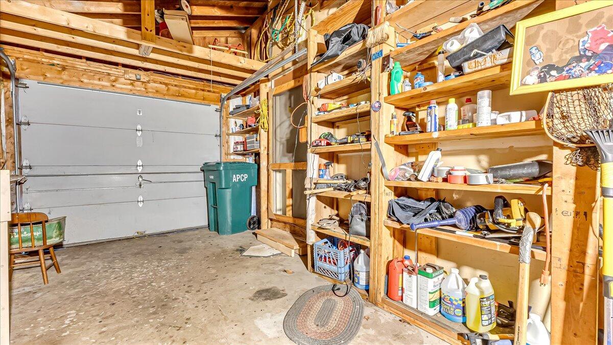 7924 Sleepy Hollow Drive, Tobyhanna, Pennsylvania image 36