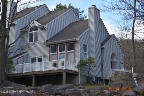 Townhouse For Sale - 9 Beachwood Court<br/> Carbon County, Lake Harmony, PA 18624