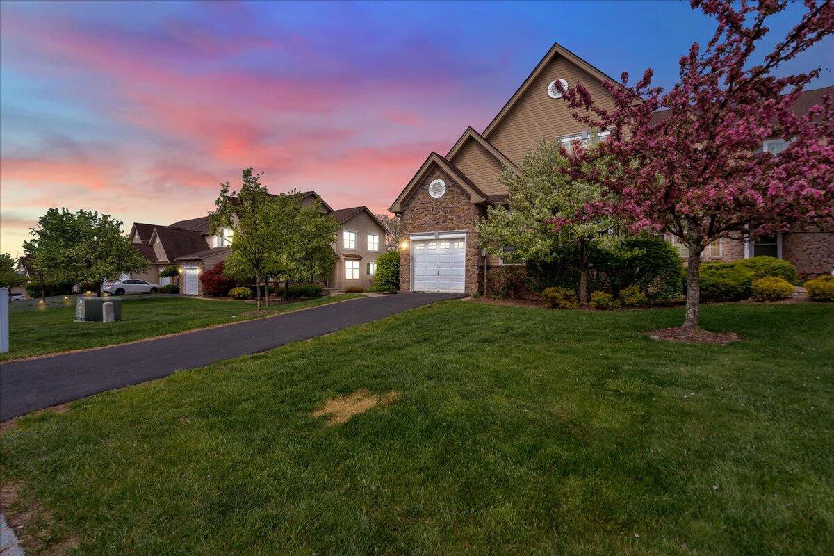 1721 Big Ridge Drive, East Stroudsburg, Pennsylvania image 2