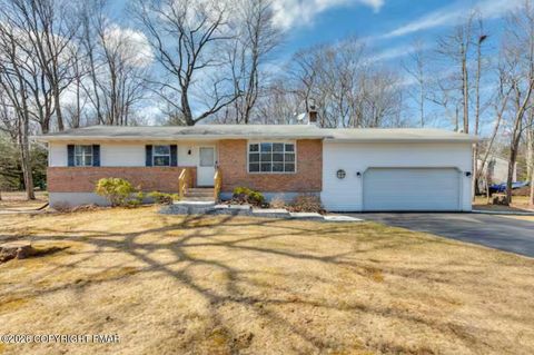 Homes For Sale - 5200 Holiday Drive<br/> Pocono Summit, PA 18346