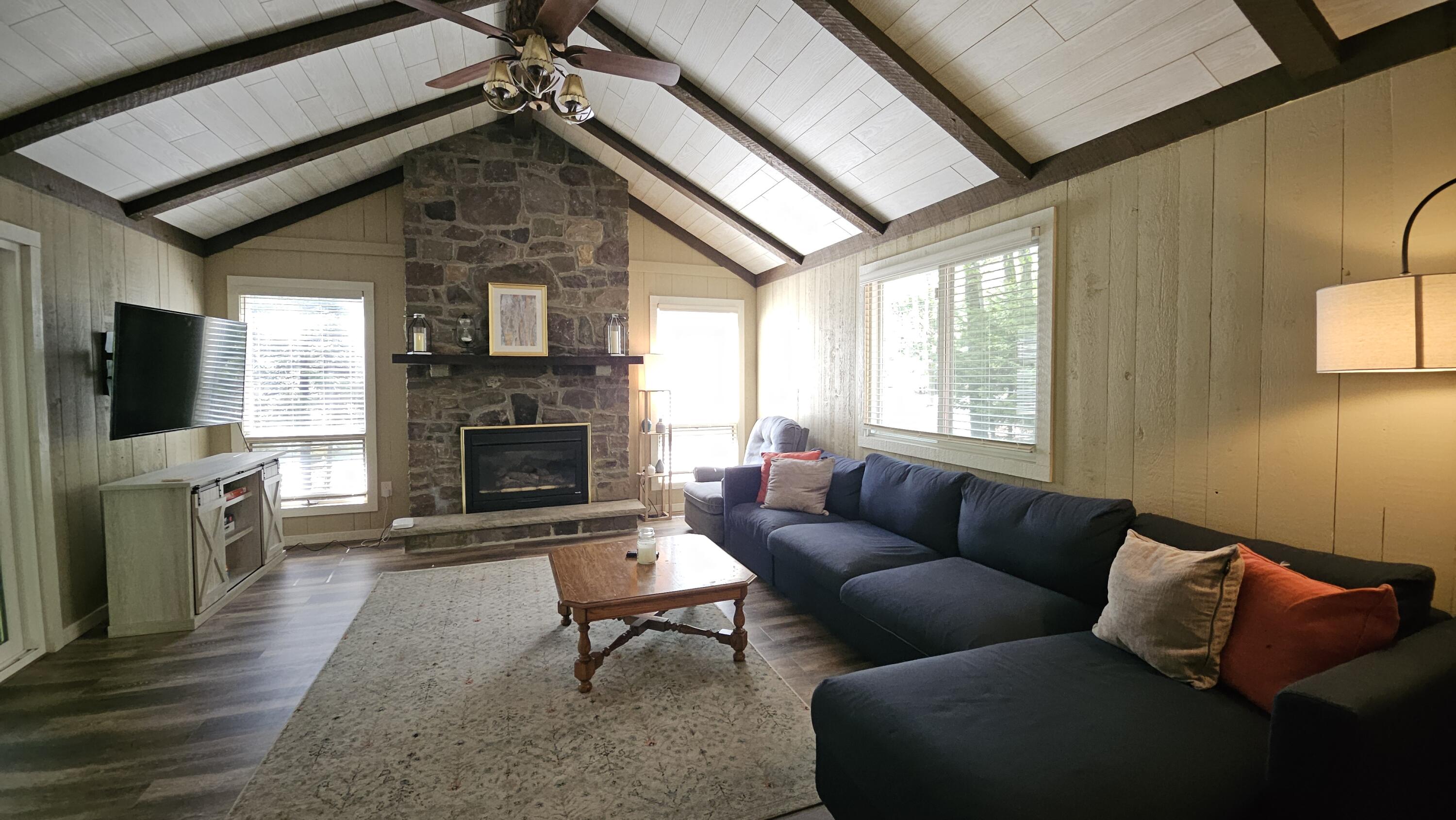 1196 Redwood Terrace, Pocono Pines, Pennsylvania image 17