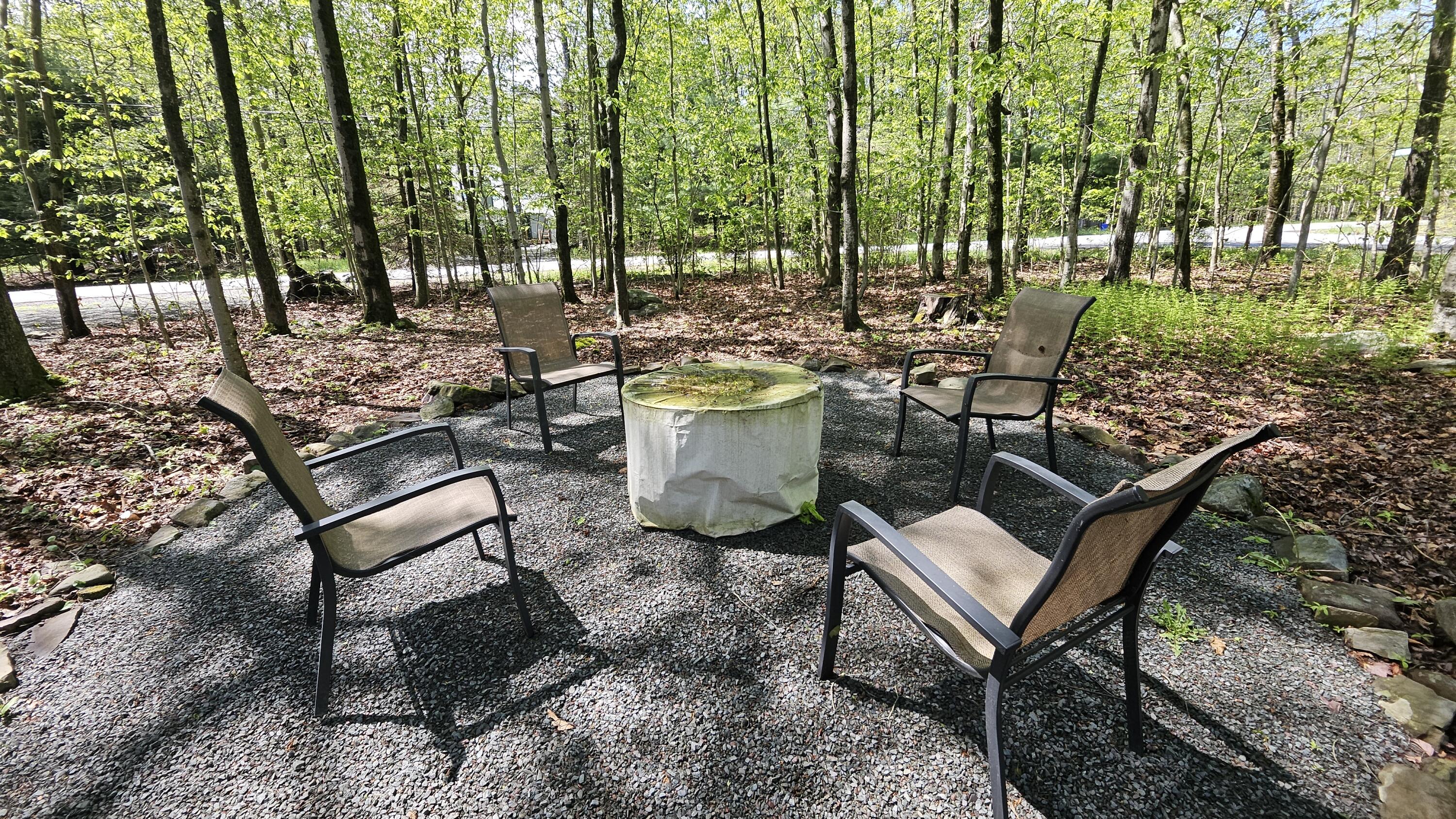 1196 Redwood Terrace, Pocono Pines, Pennsylvania image 13