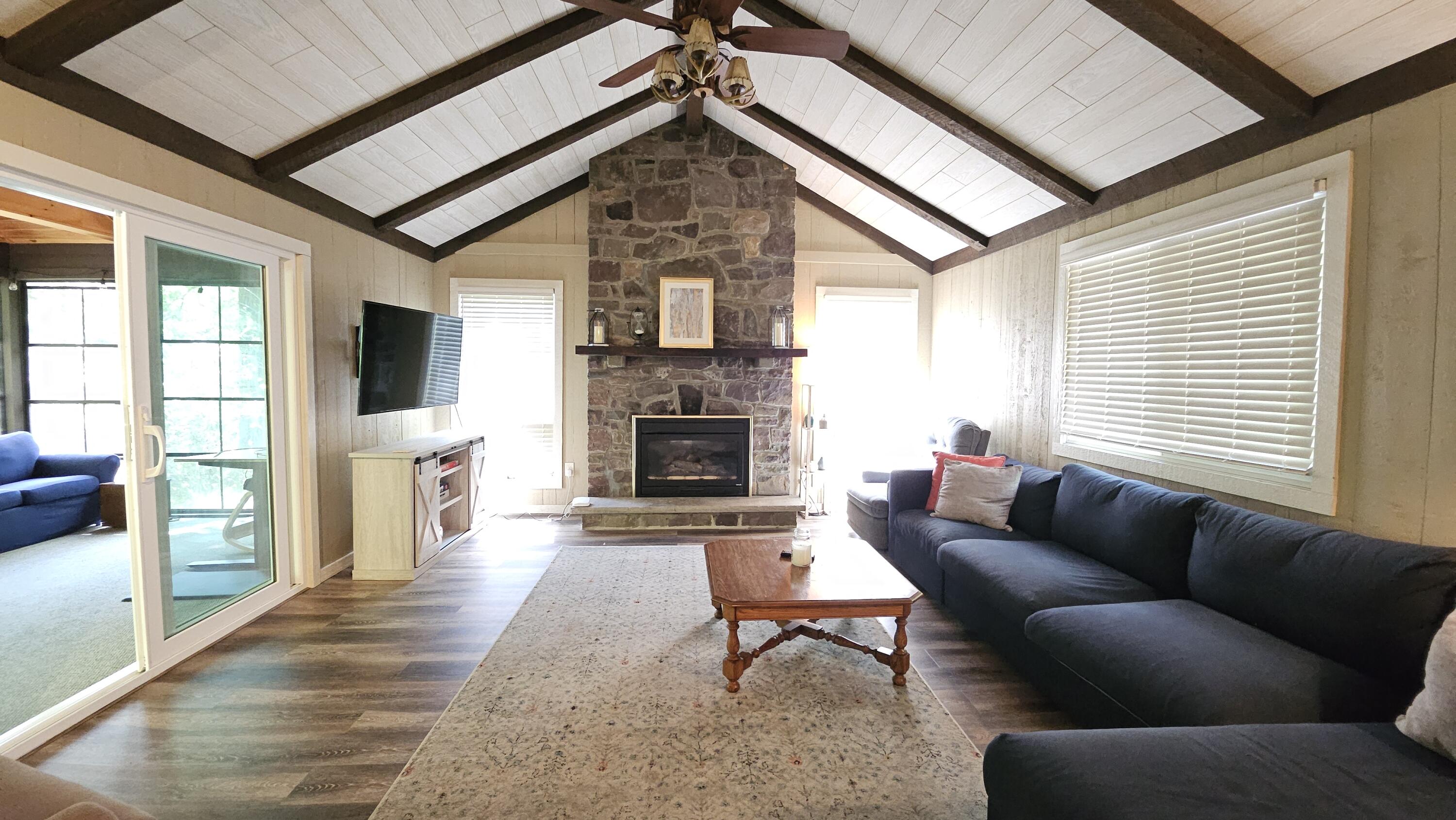1196 Redwood Terrace, Pocono Pines, Pennsylvania image 18