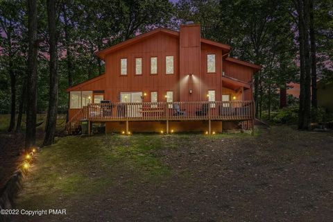 138 Banbury Drive Bushkill PA 18324