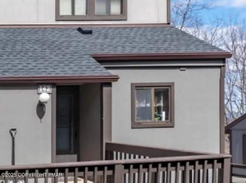 142 Cross Country Lane Tannersville PA 18372