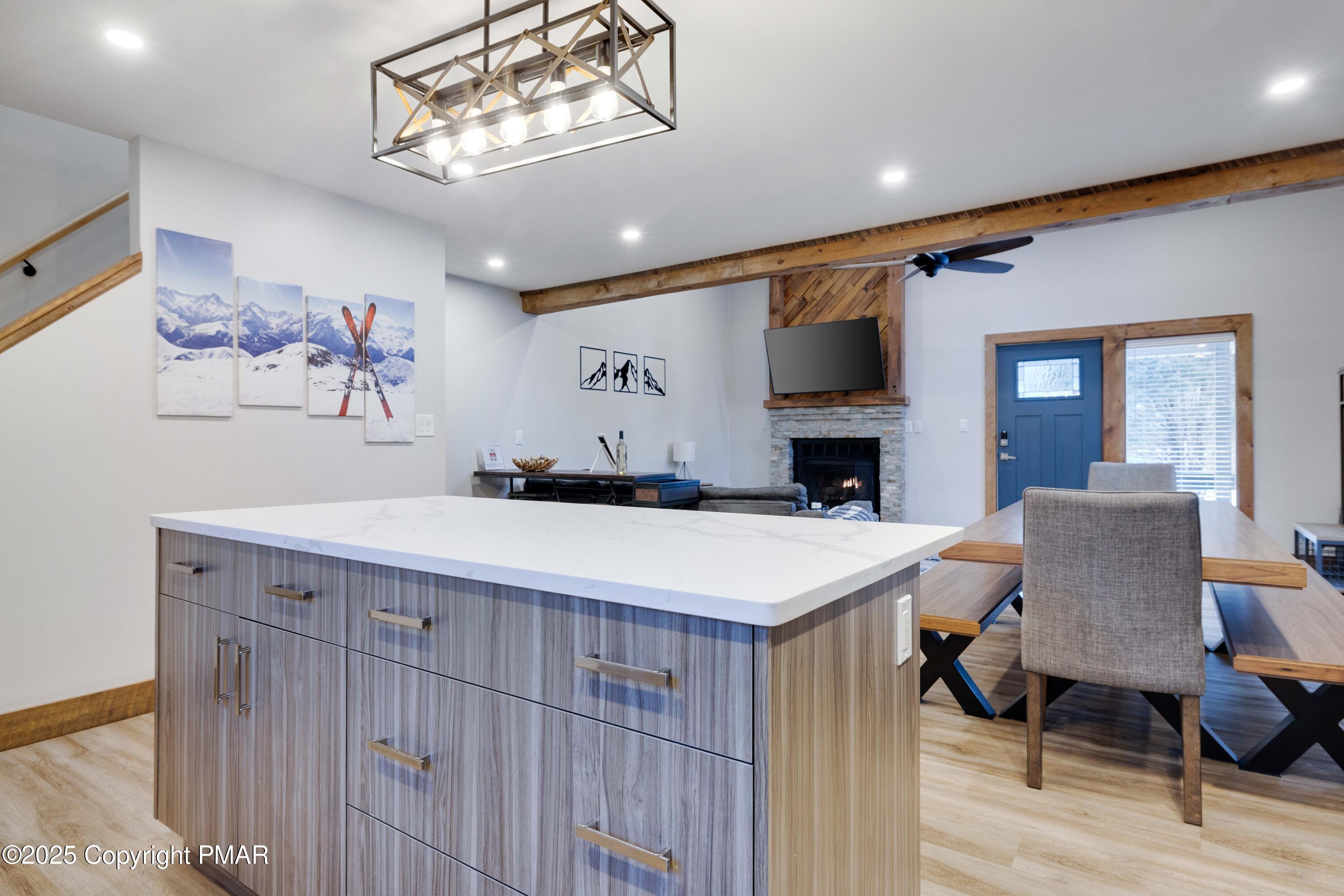 19 Ski Side Drive, Tannersville, Pennsylvania image 18
