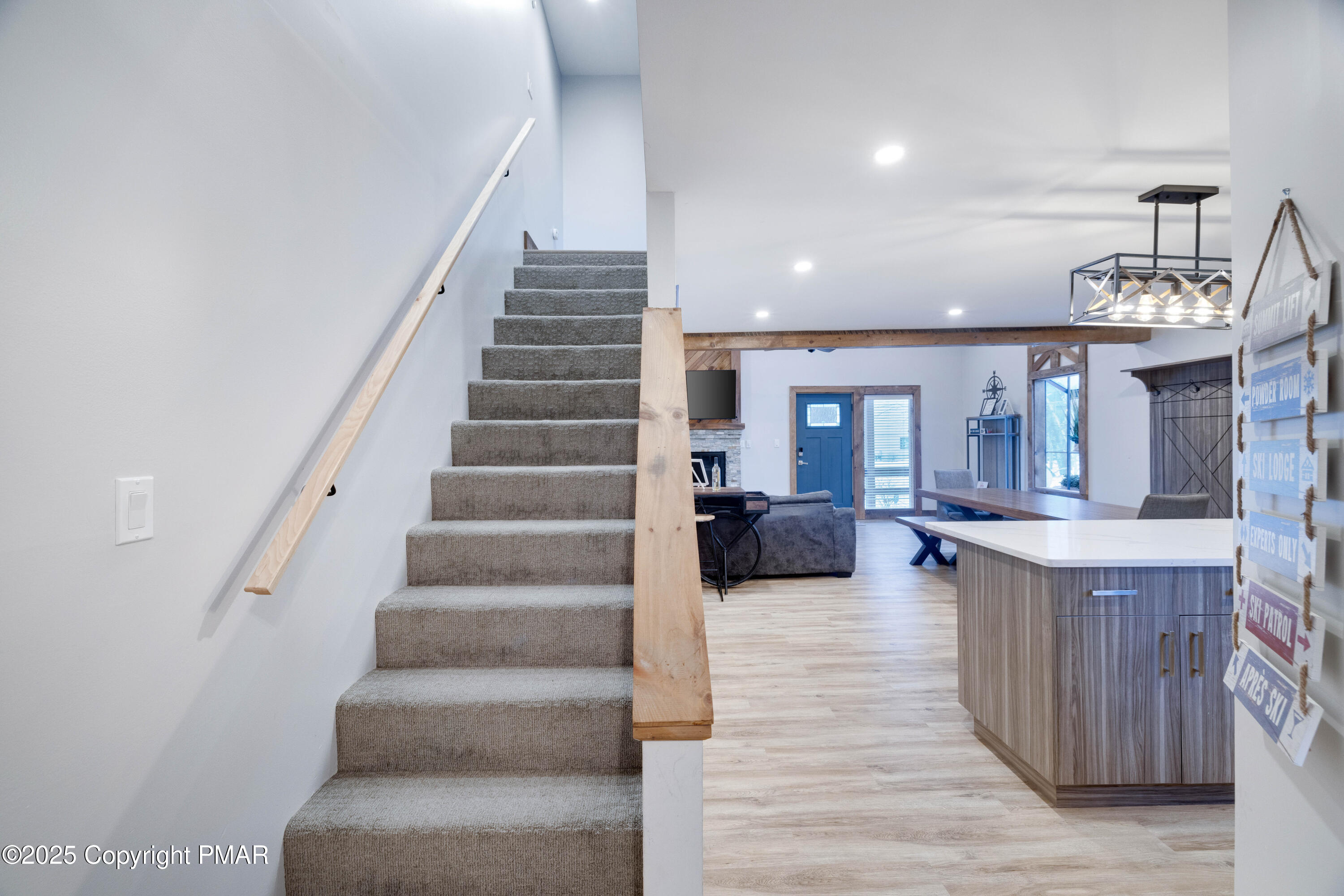 19 Ski Side Drive, Tannersville, Pennsylvania image 19