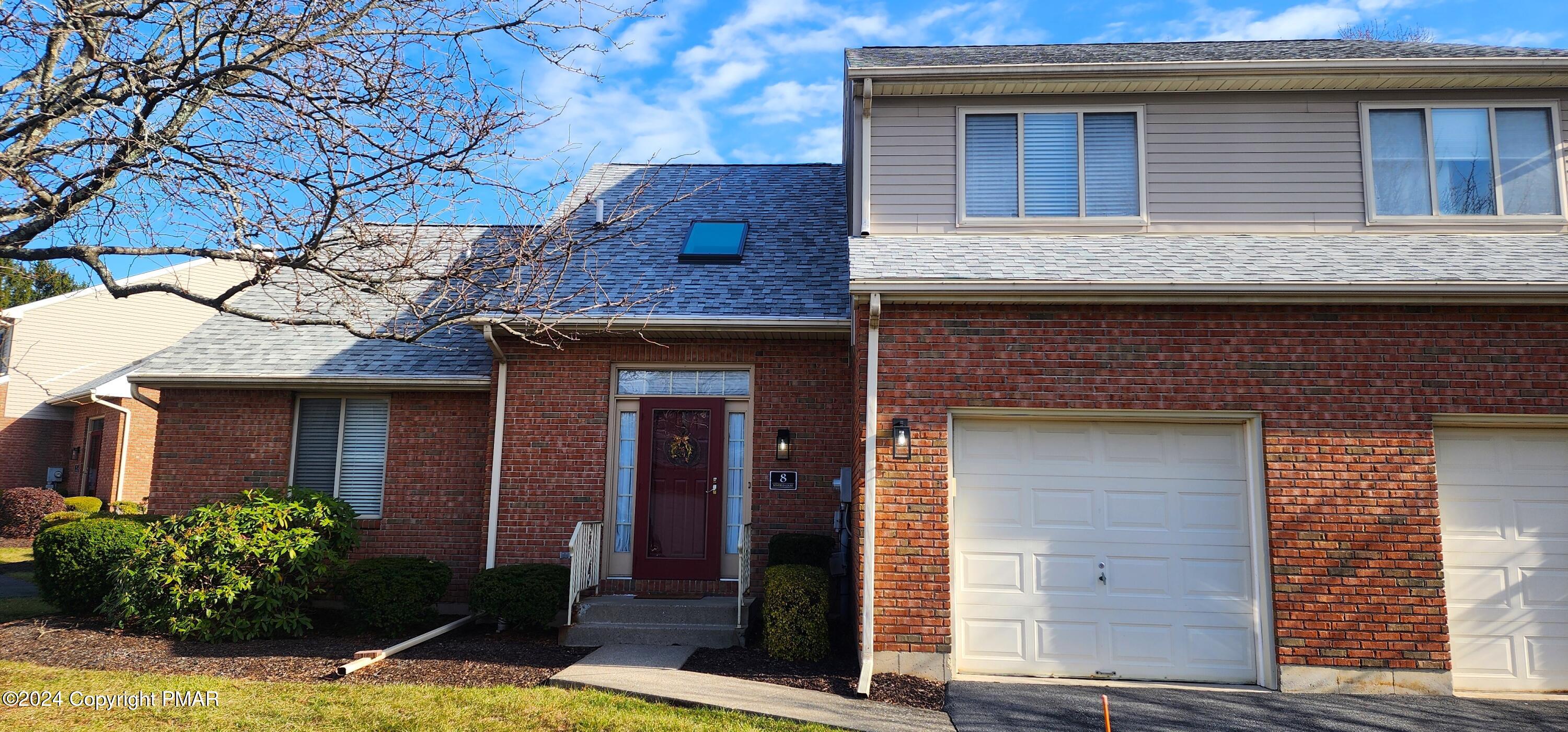 8 Winfield Court, Easton, Pennsylvania image 1