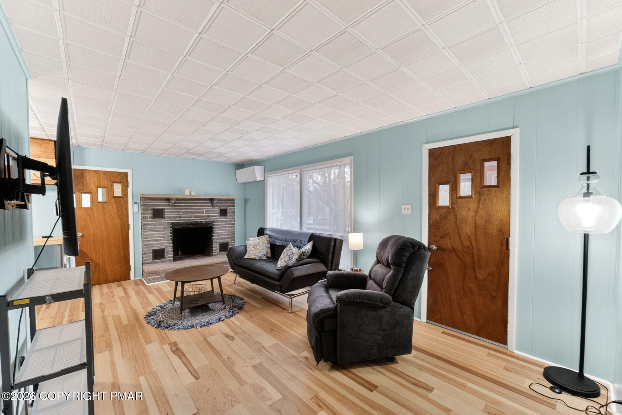 456 Mountain Road
