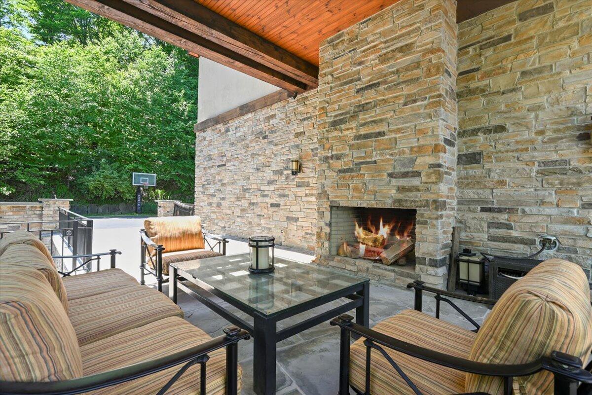 165 Pennwood Drive, Greentown, Pennsylvania image 9