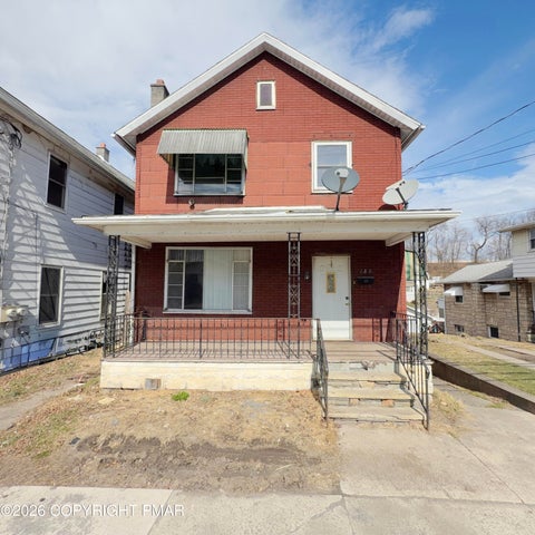 Homes For Sale - 180 Parsonage Street<br/> Pittston, PA 18640
