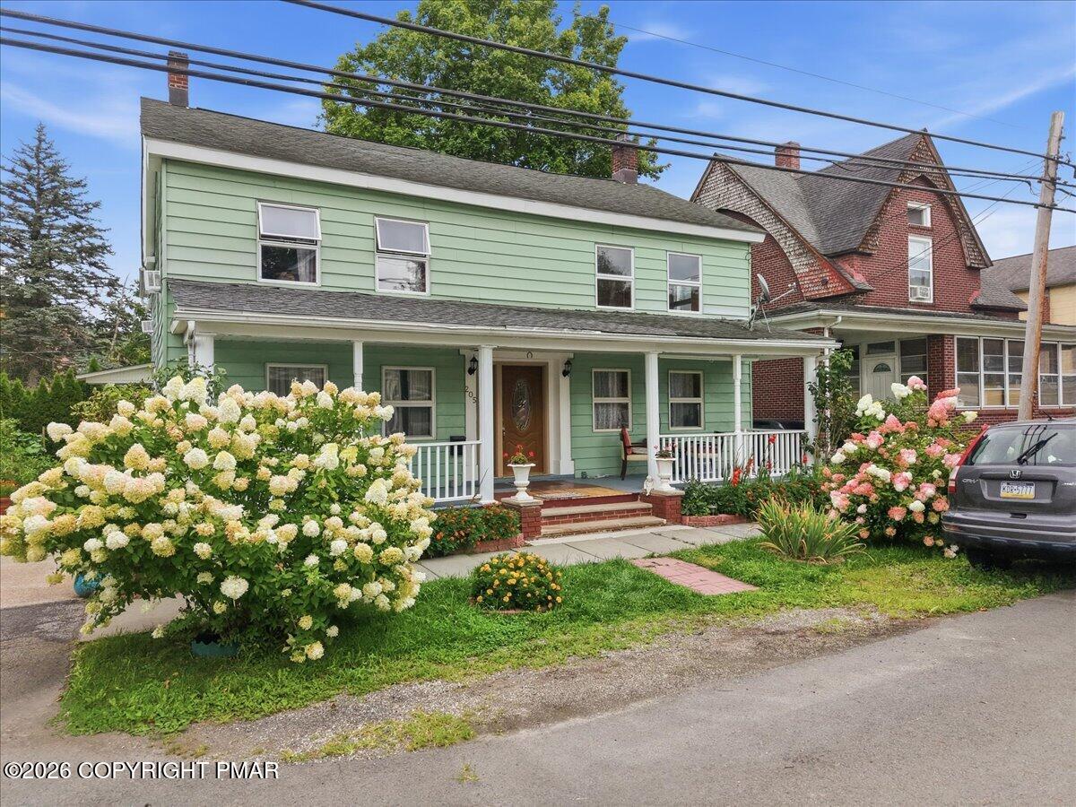 205 Maple Avenue