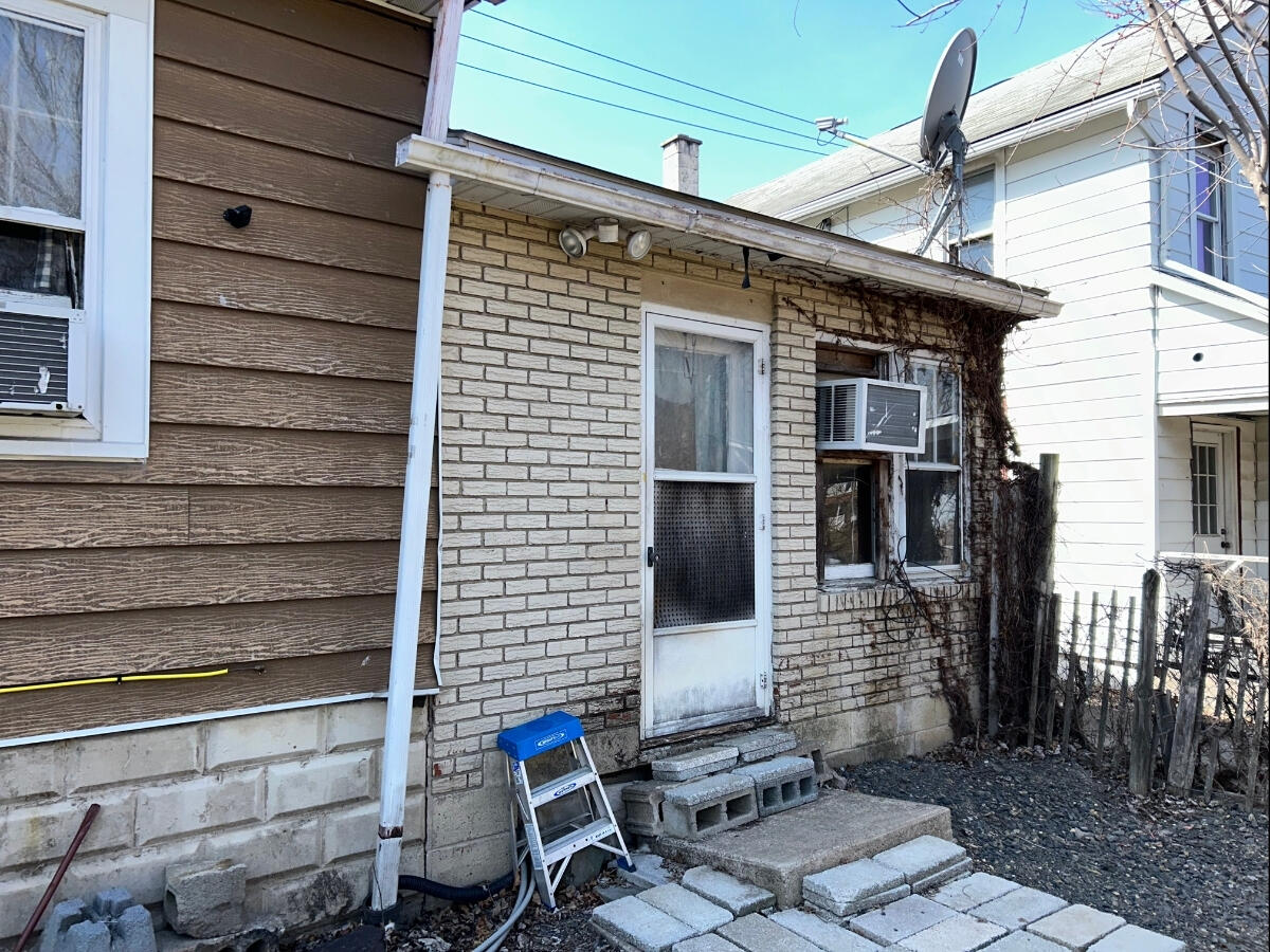 135 S Market Street, Elysburg, Pennsylvania image 3
