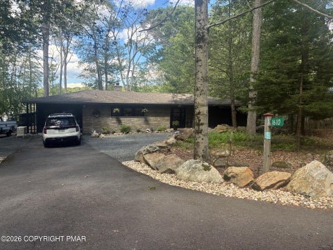 Homes For Sale - 1610 Locust Lane<br/> Pocono Lake, PA 18347