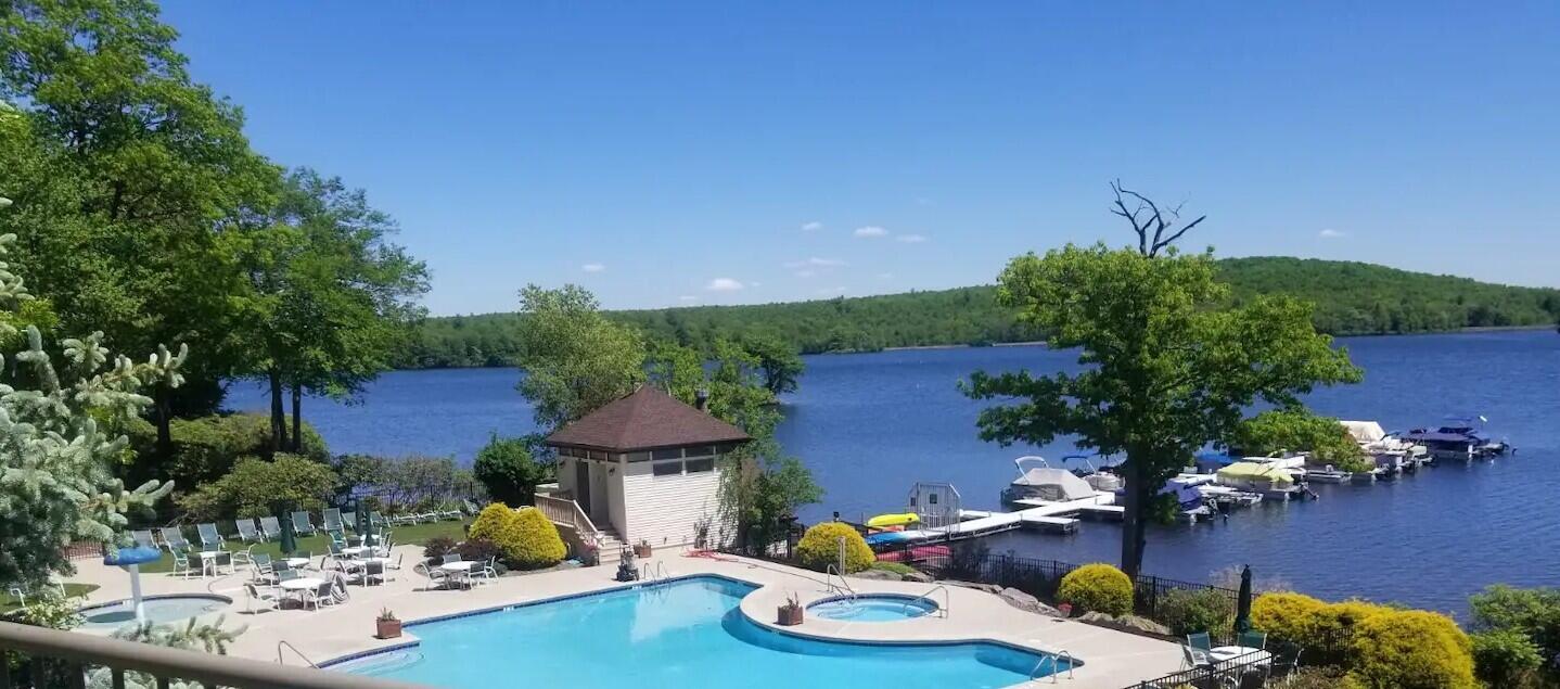 55 Midlake Drive # 102H, Lake Harmony, Pennsylvania image 1