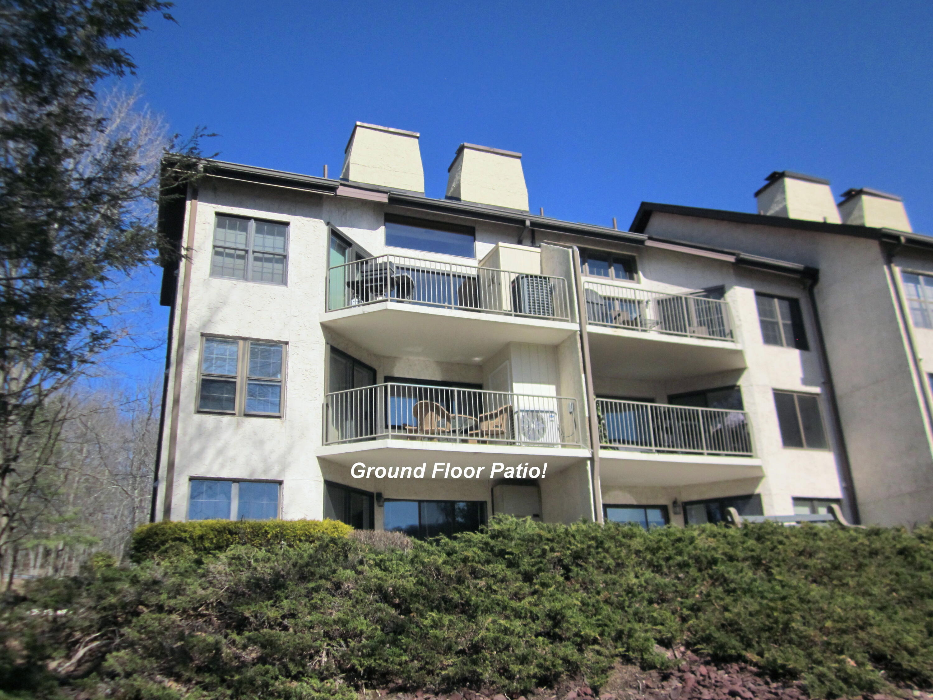 55 Midlake Drive # 102H, Lake Harmony, Pennsylvania image 3