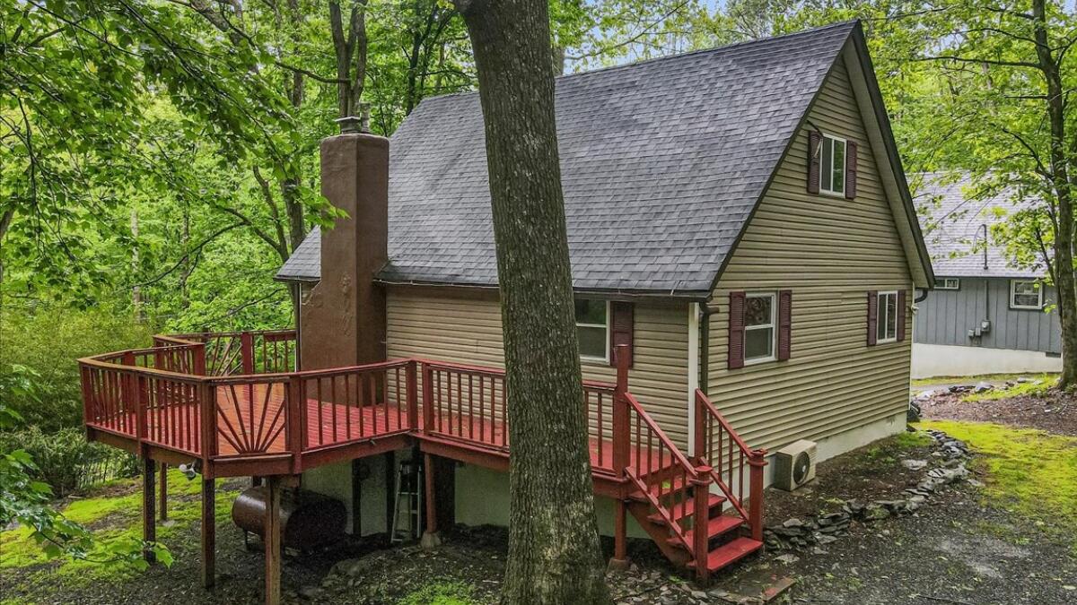 122 Westfall Drive, Dingmans Ferry, Pennsylvania image 4