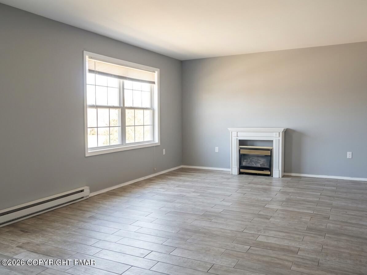 9552 Jasmine Drive