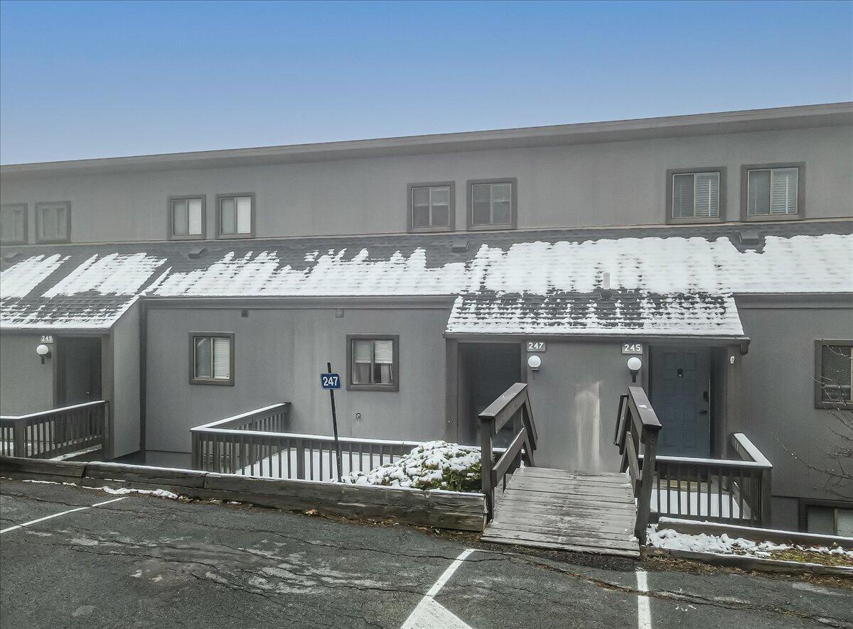 247 High Pass Way Way, Tannersville, Pennsylvania image 4
