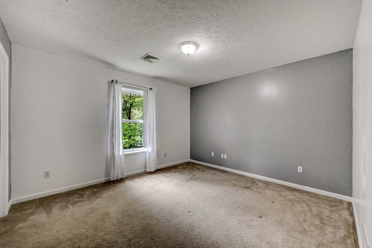 1162 Colt Lane, Pocono Summit, Pennsylvania image 32